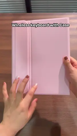 it’s been a year and i’m still wondering why i got a blue ipad when pink has been my fav color for as long as i can remember😀#ipadcase #asmrunboxing #ipadaircase #techtok #ipadaesthetic #ipadplanning