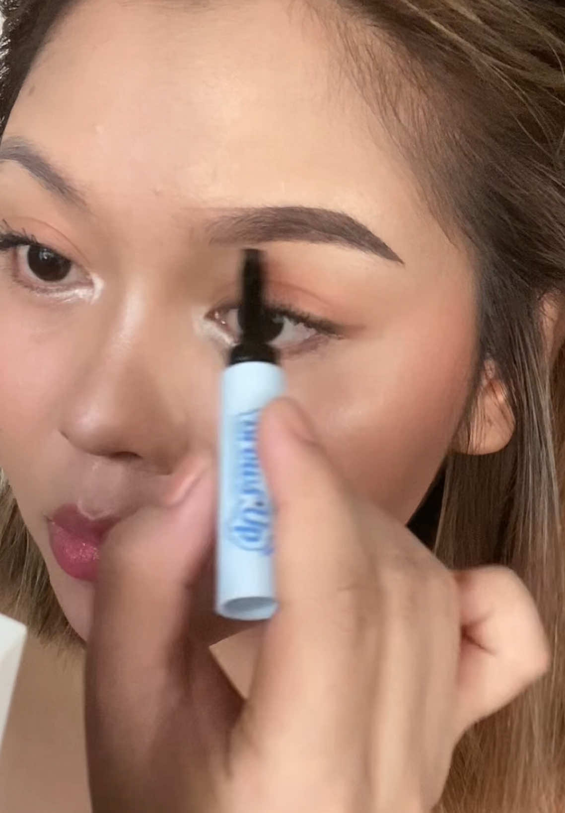 Plakadong kilay achieved! 🫣 #focallureeyebrow #focallureph #focalluremusthaves #smudgeproof #KilayTutorial #KilayOnfleek #Browtutorial #BrowsOnfleek #FocallureEyebrowCream 