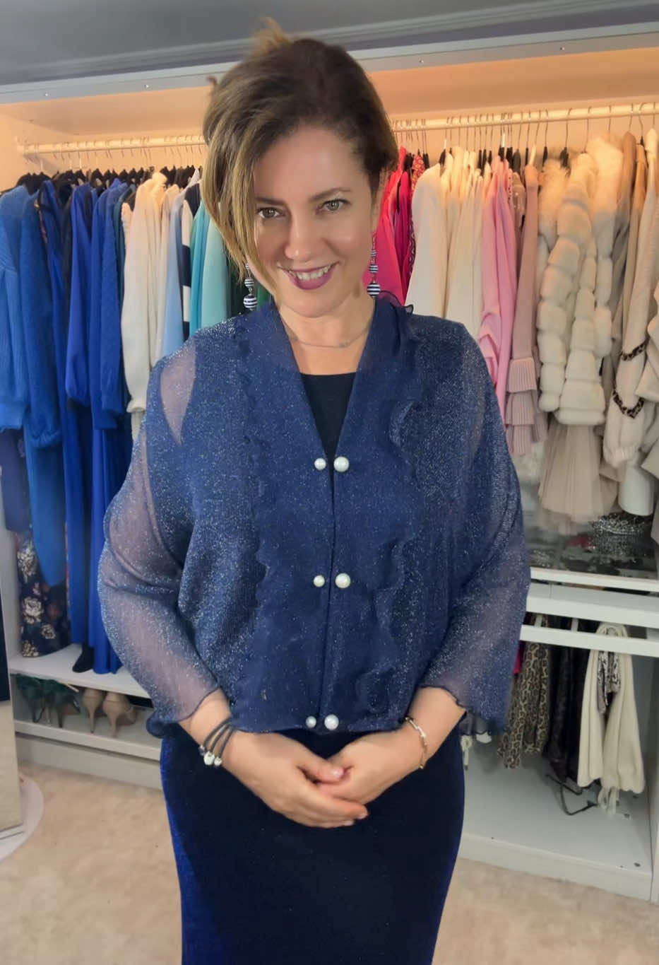 Fashion Irene Butsch #irenebutsch #fashion #fashiontiktok #ideenvonirenbutsch #fashionideas #herbstmode #model #tips #selbstgemacht #tuch #schal #women #blogger #coesfeld 