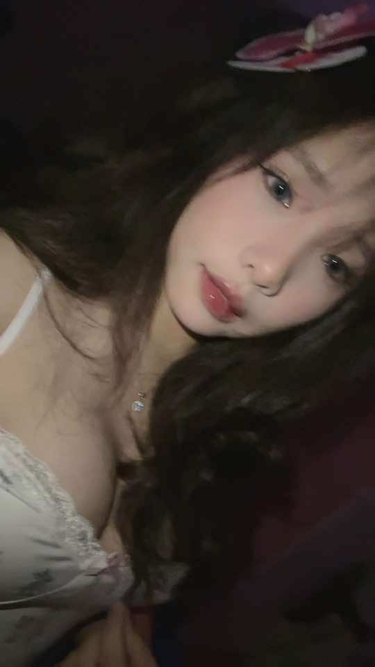nhớ anh khongg