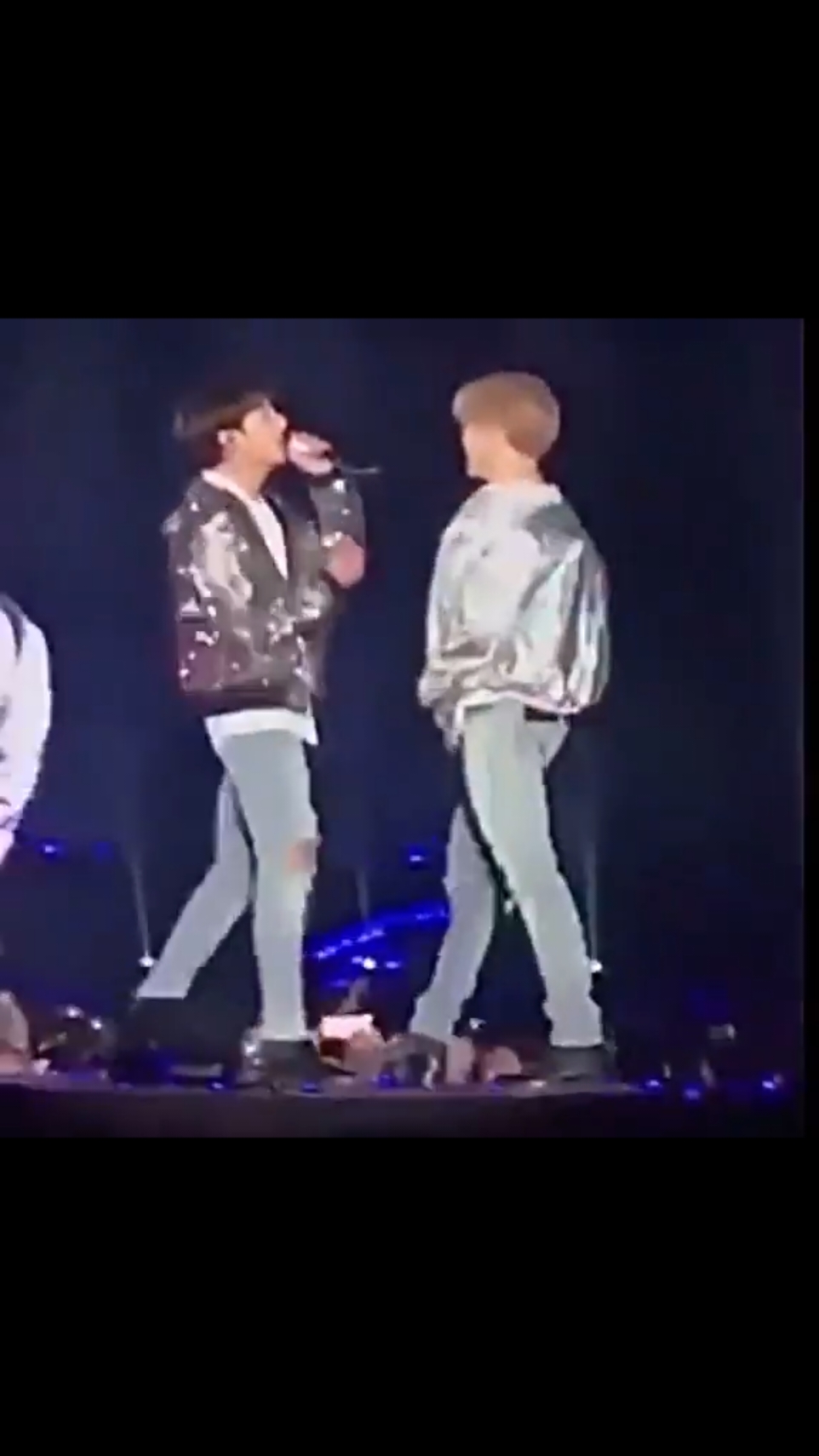 JK initiated the flirting, but Jimin's response left him flustered🤭 #jikook #jikook_is_real #jikookforever #jikook_kookmin #fyp #fypシ #foryou 