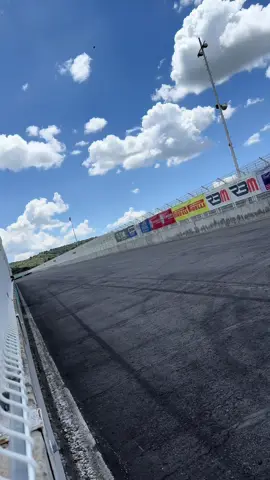 Asi se viven las carreras en los ojos del piloto… #racingbikemexico #amozoc #autodromomigueleabed #nacionaldevelocidad #24 #zx6r #kawasaki #otis #supersport #chungaracingteam #instago