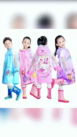 Áo mưa trẻ em không chỉ dễ thương mà còn chắc chắn và có khả năng chống kéo tốt. Nó có họa tiết hoạt hình và có ngăn đựng cặp đi học, dễ mặc và trông đẹp.#áo mưa trẻ em#Những điều tốt đẹp để chia sẻ#Những điều tốt đẹp cho mẹ và bé