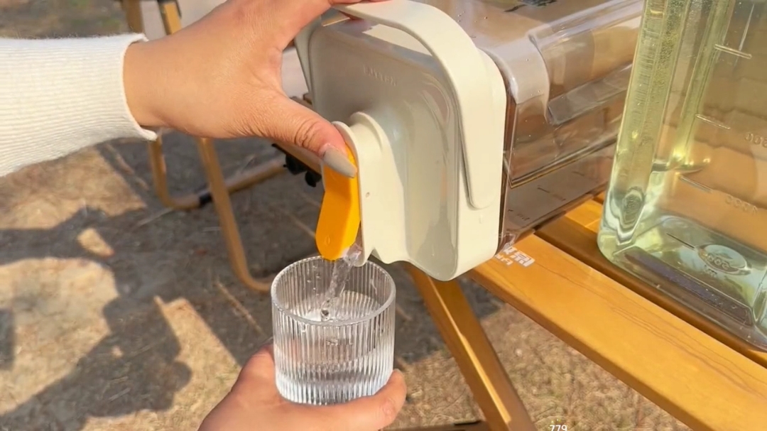 Bình nước để tủ lạnh 3,5L , thiết kế thông minh #giadung #giadungtienich #giadungthongminh #dodungtienich #giadungtienich779 