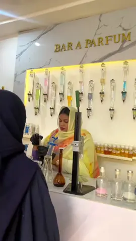 Jummah Mubarak ! Que ce jour béni vous apporte paix, guidance et bénédictions. Puissions-nous tous nous rapprocher d'Allah et répandre la bienveillance autour de nous. Contactez-nous au +227 81 26 26 73, nous sommes situés au quartier Ryad Grillage Mamane Ousmane.  #SENTEURSDEBAILA #fragranceoil #artisanperfumery #perfumery #incensemaking #bakhoor #goodsmell #handemade #niameyniger🇳🇪🇳🇪🇳🇪🇳🇪💃🏻🔥🔥🔥 