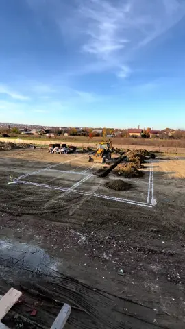 Hai cu o urmarire, sunt nou! #jcb3cx #iasi 🫶🏻🥂