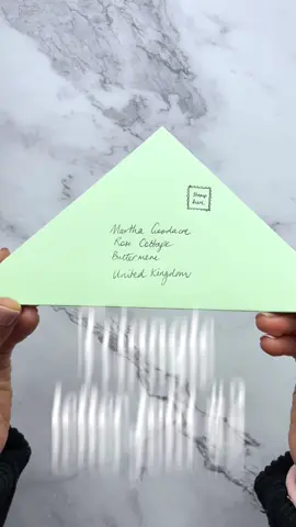 These Russian triangle letter folds are SO cool! Write a note and fold it closed- no need for an envelope! These don’t even really need a sticker to seal them but it’s worth it if you’ll be putting your letter in the mail. 💌 📬  Use an A4 sheet of paper of your choosing and get folding! NO glue or cutting needed.  You can go for a smaller sized note if you like. You’ll need to stick to the same measurement ratios as an A4 sheet of paper.  Enjoy!  #origami #paper #papercraft #handmade #homemade #gift #notes #letter #letterfold #letterlocking 