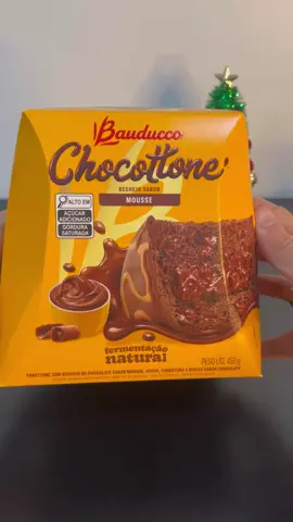 Altas expectativas para experimentar a linha de Chocottones da Bauducco desse ano 🎄 Qual outro sabor gostaria de ver por aqui? #provandocomidas #provandochocottone #chocottonebauducco #natal 