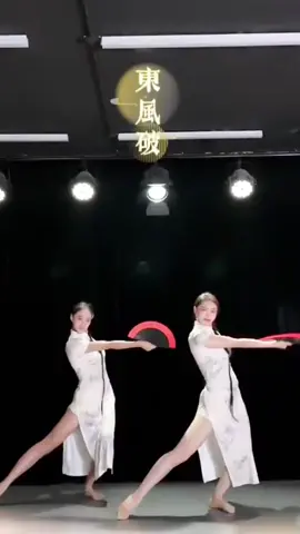 Khai giảng lớp cổ trang sáng thứ 3/5 10-11h tại Quận 2#xuhuong #trending #viral #múacotrangtrunghoa #quan2 #thuduc 