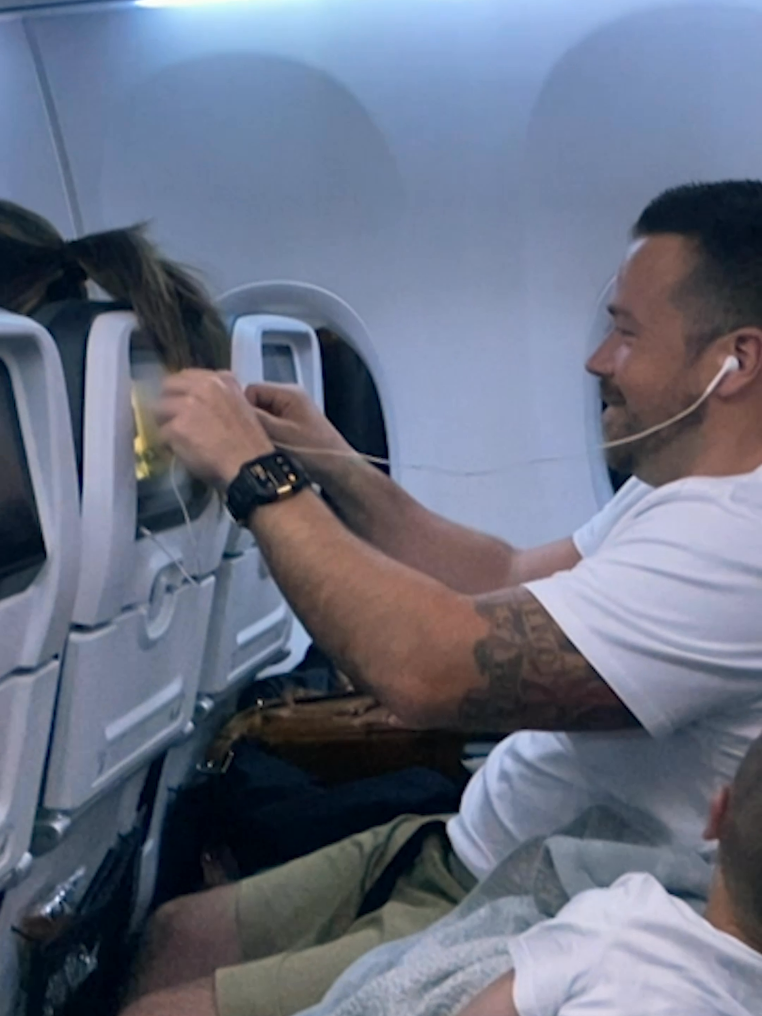 grab the scissors ✂️ #Ridiculousness #funny #plane #fail