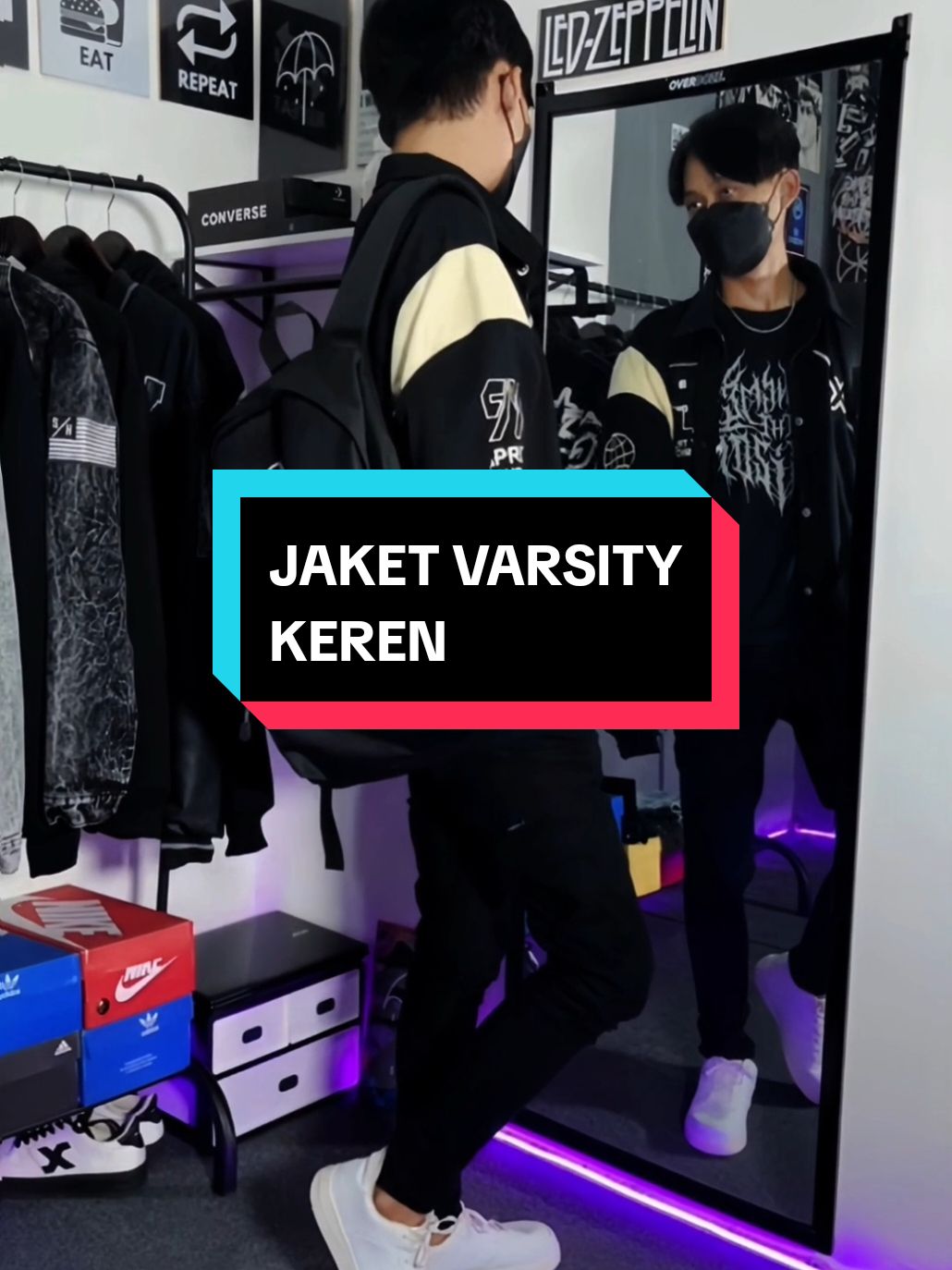 Keren banget nih Varsity 😎 PLATINUM WORLD Jacket Varsity. Gercepin sekarang juga ! Klik keranjang kuning 😎 #jaketvarsitykeren #jaketvarsitykece #rekomendasijaketvarsity 