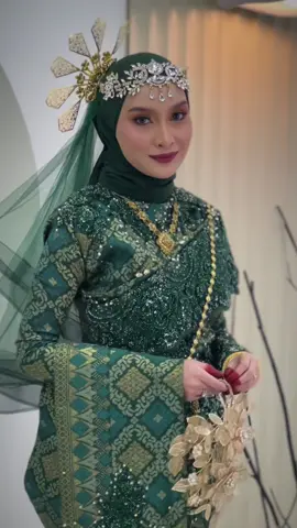 FULL DRESS&MAKEUP BY @@ANNAMAKEUP.MUA  #สปีดสโลว์ #สโลว์สมูท #weddingdress #thaidress #thaiattire #weddingthailand #model #bajupengantin #bridetobe #butikpengantinkedah #weddingtiktok #bajukahwin #fyp #kerjakawin #expokahwin 