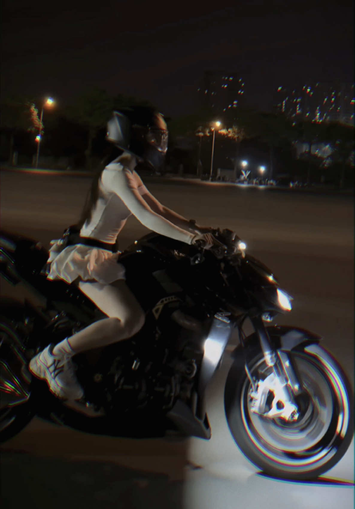 Người ta lạc lối trong trong tình yêu,  còn em lạc từ quận này sang quận khácc 🌝#CapCut #xuhuong #z1000 #pkl 