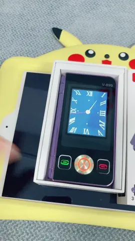Wow,new flip phone#flip #flipphone #foldablephone #foldable #phonecall #coolphone 