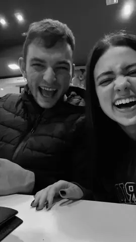 @Alex Da Silva opinando de una peli  Spoiler no nos gusto 