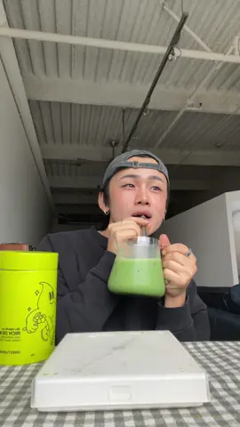 make a pitcher of matcha wirh me 🍵 #matcha 