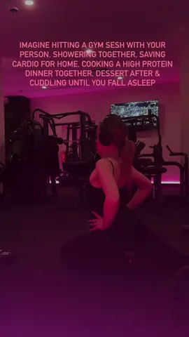 Just wow 🥰 #gym #gymite #gymgirl #workout #gymhumor #funnygirl #funnygymmemes #gymmemes #legday #legdayworkout #glutes #glutesworkout #gymgirl #gymgoals #gymhumour