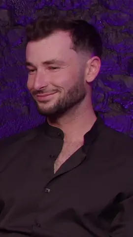 Nick agreed—Hannah looked hot at the reunion. 🔥Tune in to hear what else was going through his mind! ••• #loveisblind  @Nick Dorka @Netflix @Kaitlyn Bristowe 