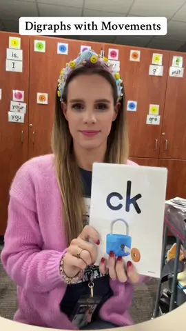Now on YouTube ❤️ #scienceofreadinginstruction #learntowrite #lettersounds #letters #scienceofreading #sor #teachingontiktok #teachingideas #mappingwords #blending #segmentingsounds #reading #phonics #teacheractivities #kindergarten #kinderclassroom #firstgrade #writingskills #secondgrade #studentlearning #futureteacher #smallgroup #smallgroupinstruction #homeschool #homeschooling #readingactivities #learntoread #tactilelearning #tpt #tptseller #youtube #youtuber #youtubechannel #education 