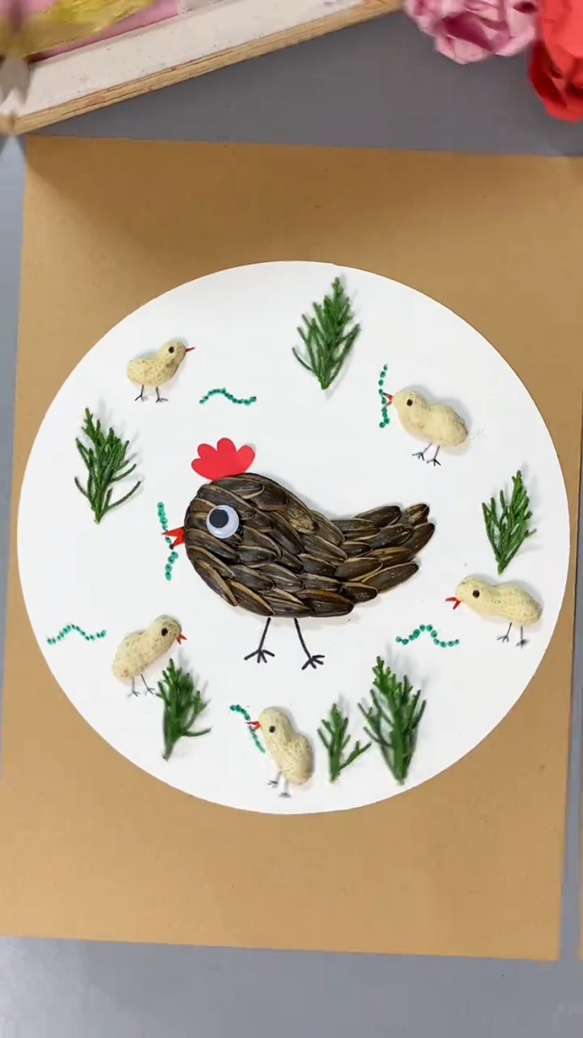 All the necessary materials are available at the link in my profile!  🤗 @arttok.w #creativekids #kidscrafts #diyforkids #craftingwithkids #handsonlearning #FamilyFun #kidsactivities #artwithkids #funwithkids #artforkids #craftideas #childhoodcreativity #earlychildhoodeducation #homeschoolart #diyprojects #momlife #parentingfun #artsandcrafts #artactivities #usaparents #kidscreate #americanmoms #familycrafts #ChristmasArt #KidsChristmasArt #HolidayArt #ChristmasDrawings #ChristmasCrafts #ChristmasForKids #merrychristmas 