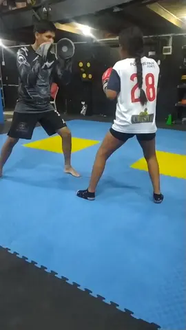 TEAM RAGAZZI 🇵🇪  estamos en San Juan de Miraflores zona C referencia exbulevar WhatsApp 968207669 #KICKBOXING #MUAYTHAI #MMA #BOXEO #KARATE 