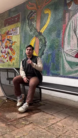 El mural de Medicina es hermoso #uaem #uaemex #somosuaemex #medicina #mural #arte #uni #facultad 