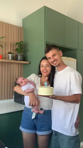 Vicente é noss luz, trouxe nosso brilho de volta🤍 #bebe #mesversario #bebefofo #maedemenino 