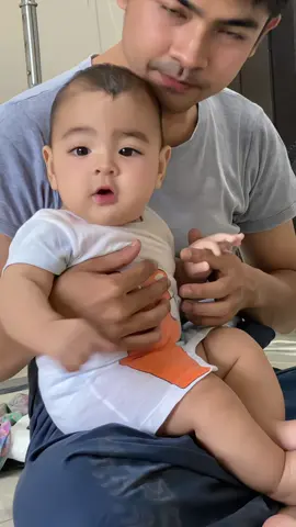 Mukbang lagiii yuk ✨🥰 #CapCut #allahumabarik #fyp #babydragon #6monthold #masyaallahtabarakkallah #mpasi6bulan #mukbang #asmr 