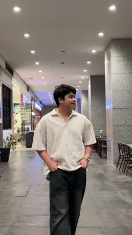 Textured short-sleeved polo from Huilishi x Vintage jeans pants 👌🏻 #fyp #fitcheck #OOTD #pantsformen #texturedpolo #outfitideas #poloformen #marilagbydionela 