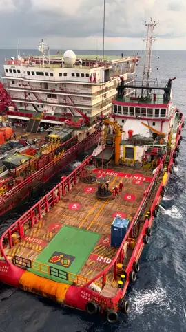 ⛑️ #offshore #pelautpunyacerita #storypelaut #pelaut #sea #fyp #offshorelife #offshoremalaysia #foryoupage #tiktok #fypシ #foryou #oilgaslife #oilgaslife #oilgasmalaysia #sunset #fyppppppppppppppppppppppp 