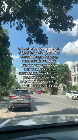 kita tidak bisa mengontrol fikiran orang ke kita karna setiap orang punya nilai situasi yang berbeda jadi yang bisa kita kontrol hanya diri kita sendiri serta cara kita merespon terhadap sikap2 orang yang mungkin mengecewakan:) #quotes #i#fy 