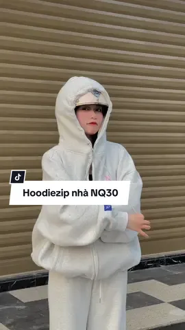Ông bà nào thích hoodie mũ to thì bơi hết vào đây🤫 #tiktok #xuhuong #review #reviewquanao #hoodiezip #viral #laiphuong2502 