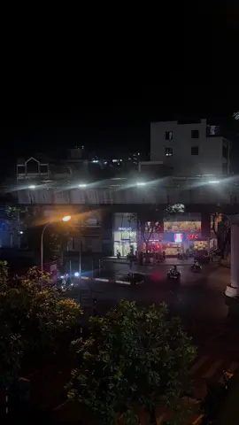 Sẽ có nơi vừa đủ, để ta muốn ngôi lâu Sẽ có người vừa đủ, để ta muốn bắt đầu.