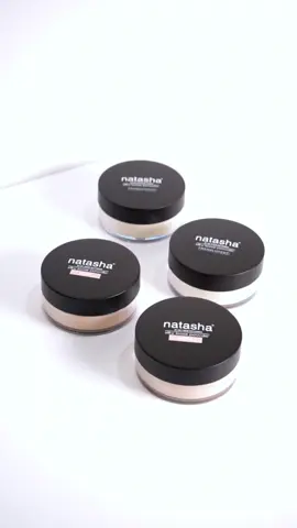 Natasha Silky Loose Powder, dengan formula yang ringan dan lembut membuat wajah terlihat flawless seharian tanpa terasa berat Cocok untuk semua jenis kulit, loose powder ini mampu menyerap minyak berlebih dan menjaga penampilan tetap fresh! #natashaskincare #styleyourskin #SkincarenyaIndonesia