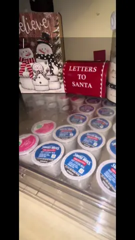 I love making these memories 🎄🍪🤍 #christmas #christmastime #christmasmovie #grinch #thegrinch #familytime #sweettreats 