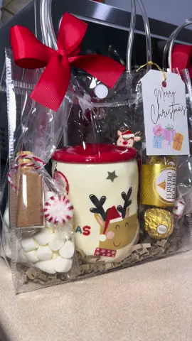 Iniciando muestras para el catalogo de Navidad ☺️✨ #ideas #regalosnavidad #tazasnavideñas #detalles #hotcocoa #parati #fyp #giftideas #navidad2024 
