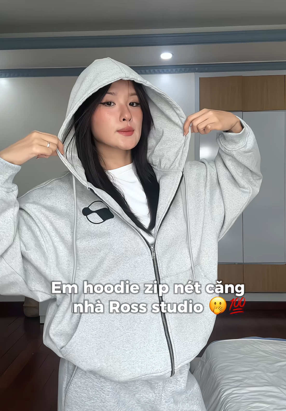 Em hoodie zip nét căng nhà Ross 🫢💯❄️✨ #xuhuong #aohoodie #hoodiezip #mixandmatch #outfit #tryon #rossstudio 