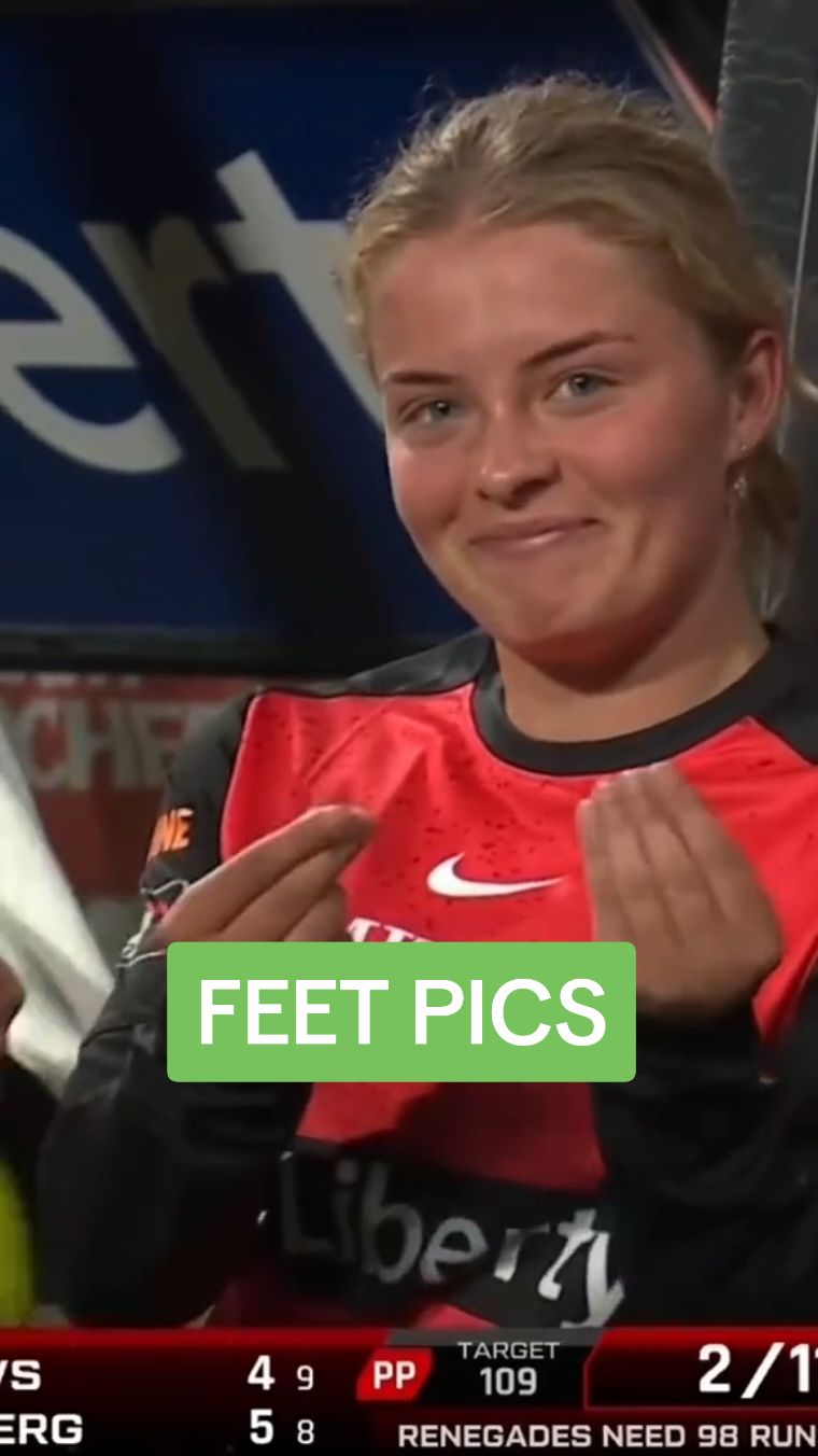 Not the feet pics 🦶👀 Milley Illingworth has some fun with the #wbbl cameras #cricket #givememymoney 