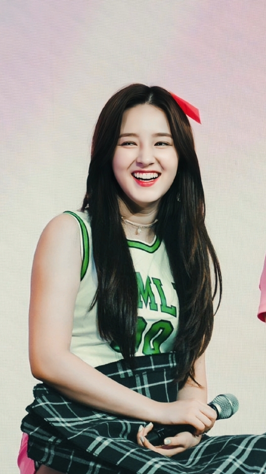 nancy jewel mcdonie #nancy #nancyjewelmcdonie #nancymomoland 