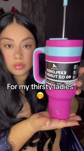 Now that im pregnant i get so thirsty so my 40oz thumbler cup comes in handy and the random ones are only $10 👀runnnn. #fyp#thumbler#thumblercup#StanleyCup#pinkcup#pink#tiktokshop#blackfriday#blackfridaydeals#chrismasgifts#trendingvideo 