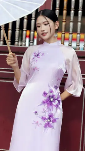Mộng Cầm xinh đẹp trong một sắc tím dịu dàng #aodai #aodaidep2024 #aodaimactet #viral #xuhuong #econice