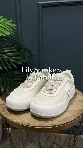 Sepatu baru lagi dri corolla, sesuka itu sama brand ini! #sepatuwanita #sepatukekinian 