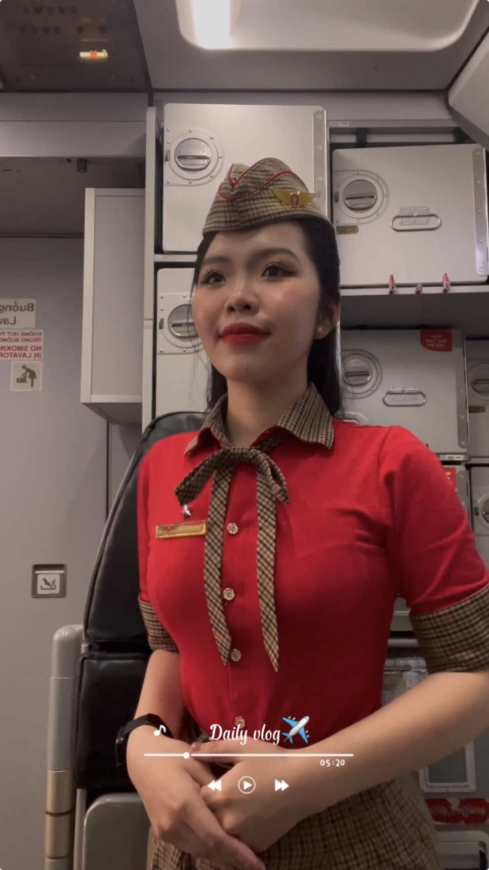 Một ngày đi làm như mọi ngày🥰#vietjet #cabincrew #cabincrewlife #xuhuong 