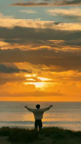 :” . . . . #камин #kamin #空 #日本の空 #夏 #foryou #cinematic #aesthetic #sea #sunrise #sunset 