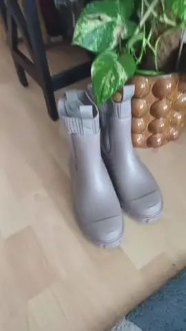 Women's Solid Color Waterproof boot for women #shoes #fashion #giftforher😍😍 #cuteshoes #womenboots #shoesforwomen #boot #boots 