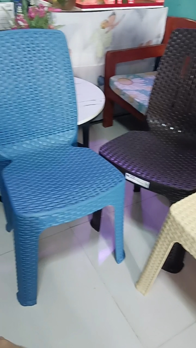 RATTAN CHAIR AVAILABLE SA BASKET #rattanchair #chair #chairs 