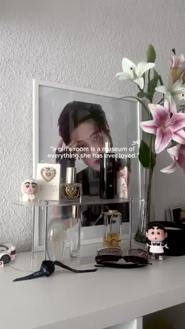 And I love being a fangirl !!🎀 #fyp #fypシ゚ #ateez #atiny #kpopfyp #kpopfyppp #ateezwooyoung #wooyoung #RoomTour #kpoproom #anime #boynextdoor #bonedodipperw #jimin #kpoproom #roomdecor 