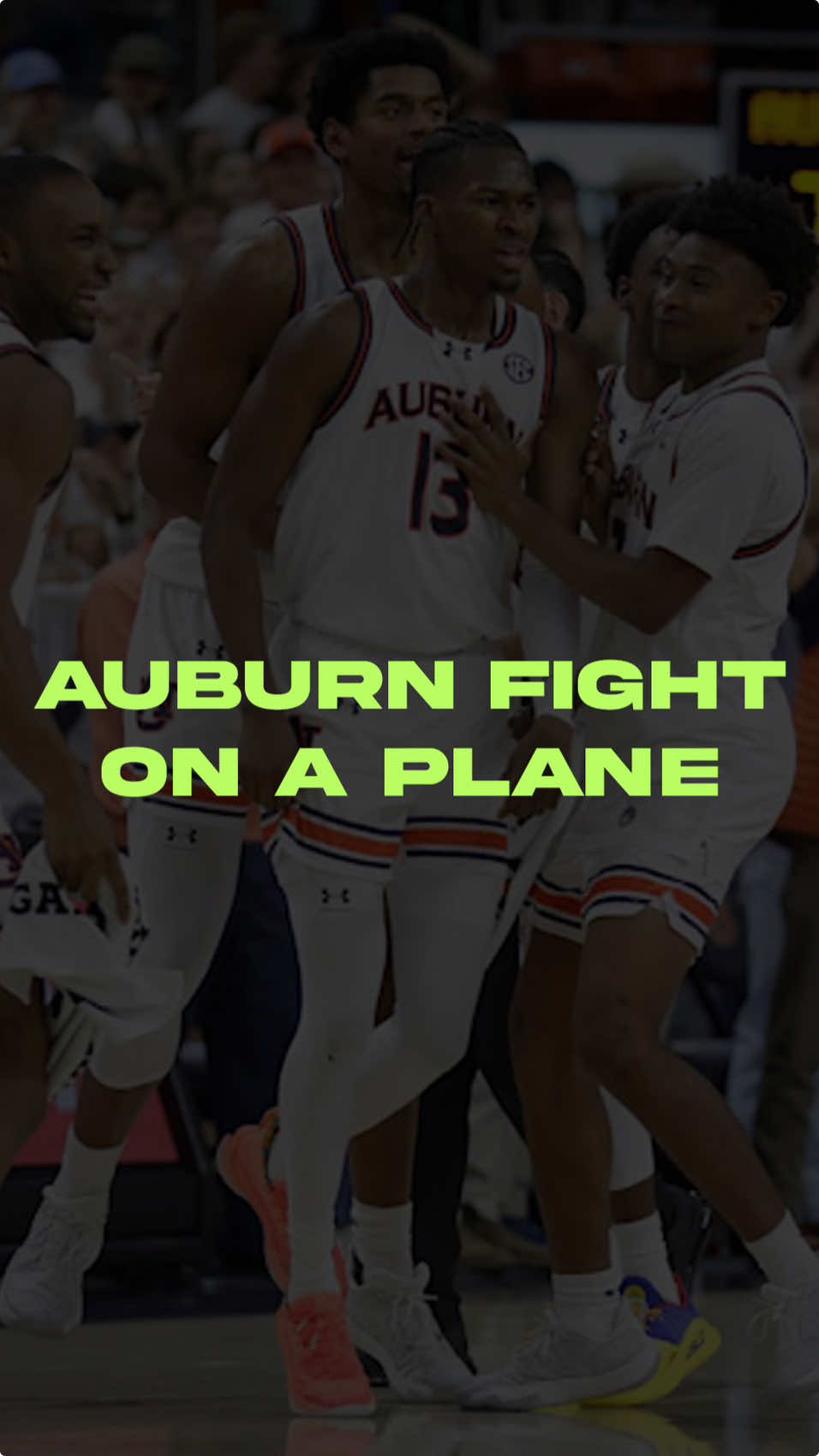 The Auburn Men’s College Basketball team had to make an emergency landing yesterday after a bit of a mishap onboard 😳 #collegebasketball #ncaab #auburn #auburnbasketball 