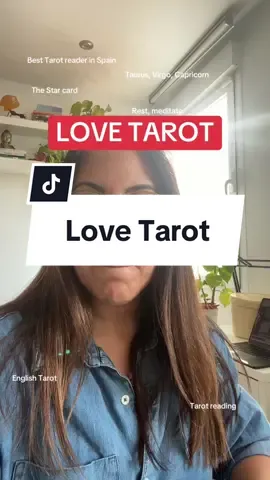 Love reading for you ❤️ #madrid #tarotinenglish #fyp 