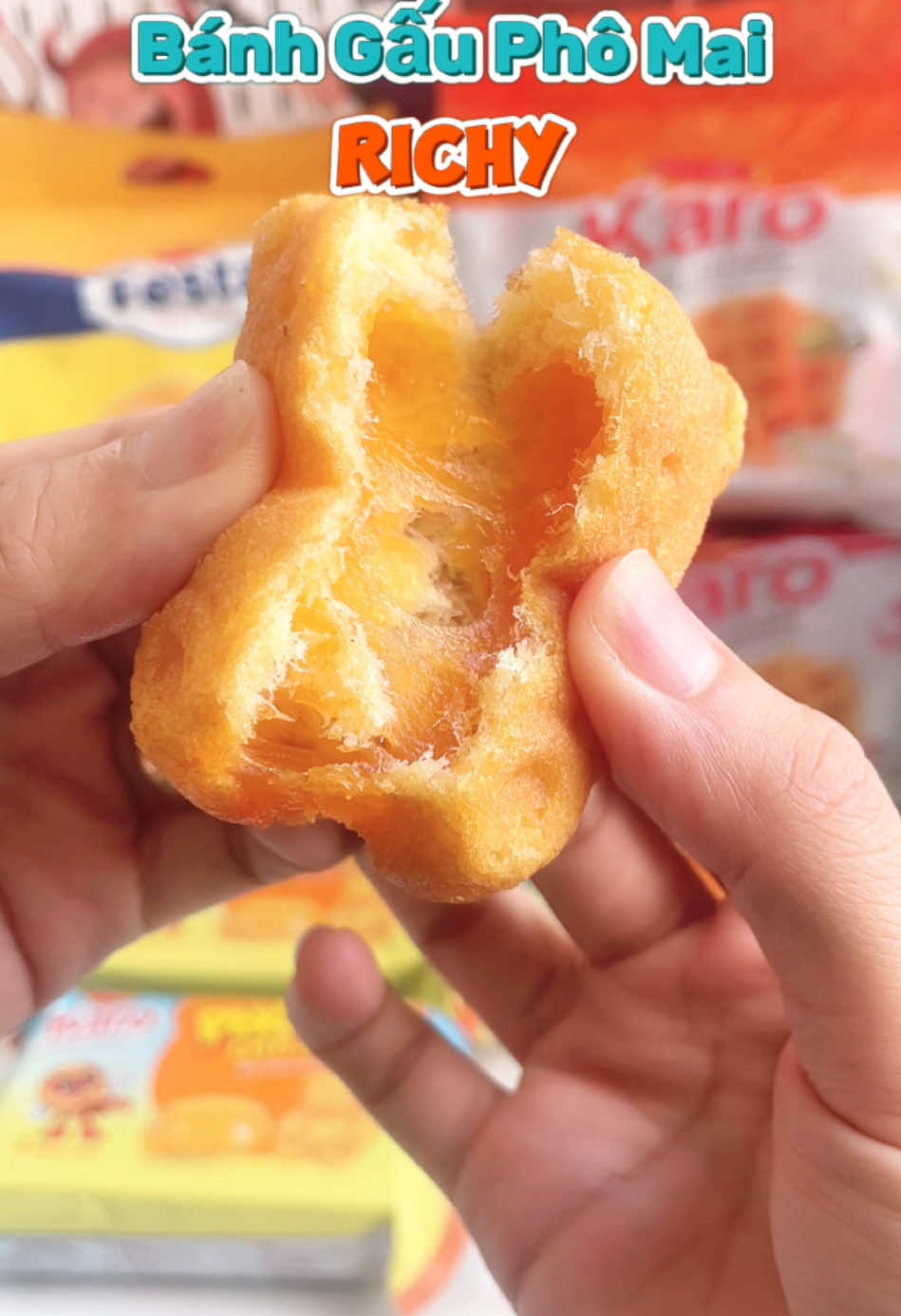 Bánh gấu phô mai chà bông Richy mềm xốp thơm bơ sữa. Món bánh mới yêu thích của tui🧀🥛🍞🧈🥚  #richy #banhgauphomaichabong #banhcaro #banhhoacuc #banhmi #reviewanngon #banhkeotet #luotvuisam #tiktokshop1111 #salevuivodoi 